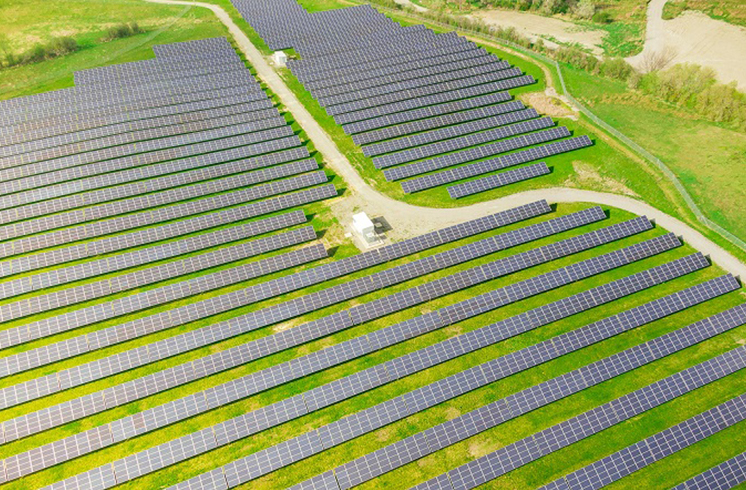 Cómo elegir inversores todo en uno para sistemas solares domésticos