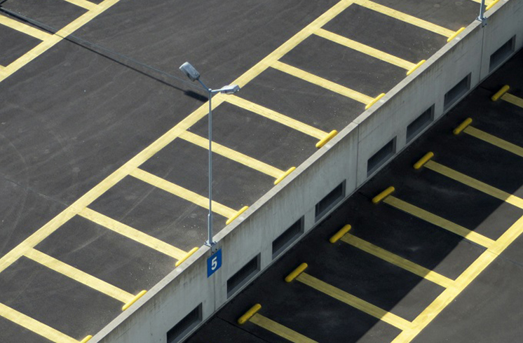 Las lámparas de calle con sensor solar aportan comodidad y tranquilidad