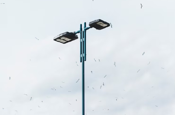 ¿Por qué las farolas solares integradas todo en uno pueden no funcionar?
