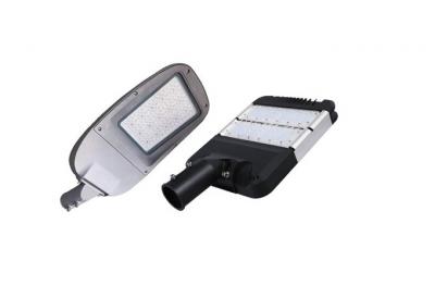 Luces solares al aire libre controladas por control remoto: una nueva fuente de energía ecológica, económica y práctica