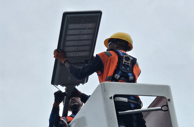 Anern ISSL‑C 150W Farolas Solares Todo en Uno en Indonesia
